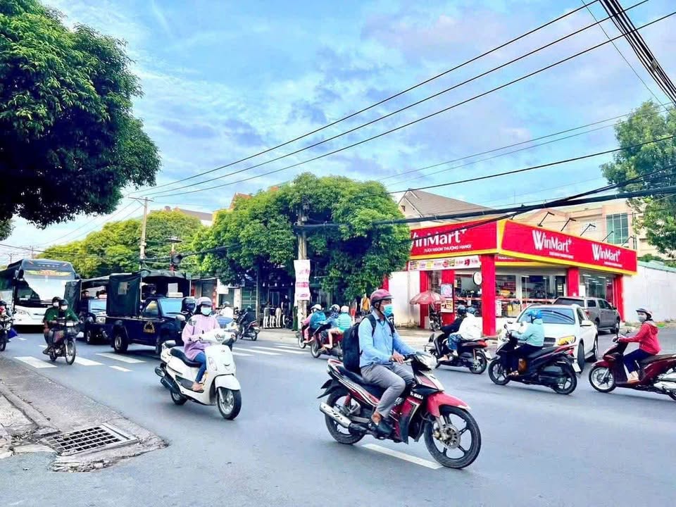 Nhà Mặt Tiền Nguyễn Ái Quốc, Biên Hòa - Kinh Doanh Sầm Uất 156m²