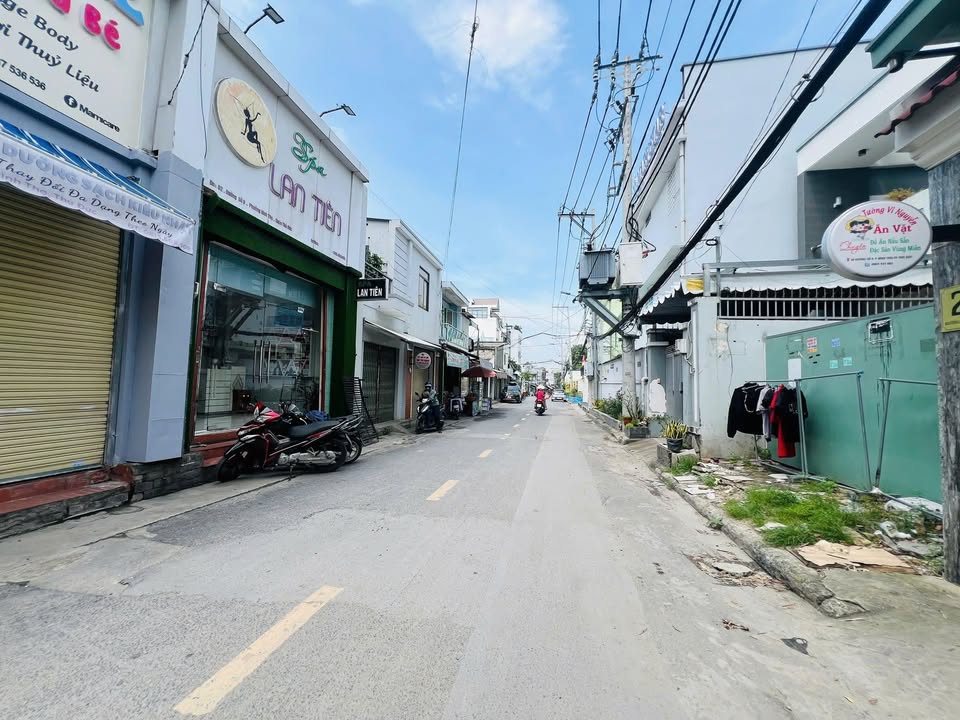 Đất Mặt Tiền Đường Số 9, Thủ Đức - 71.9m² Giá 10.7 Tỷ, Sẵn Sổ Hồng