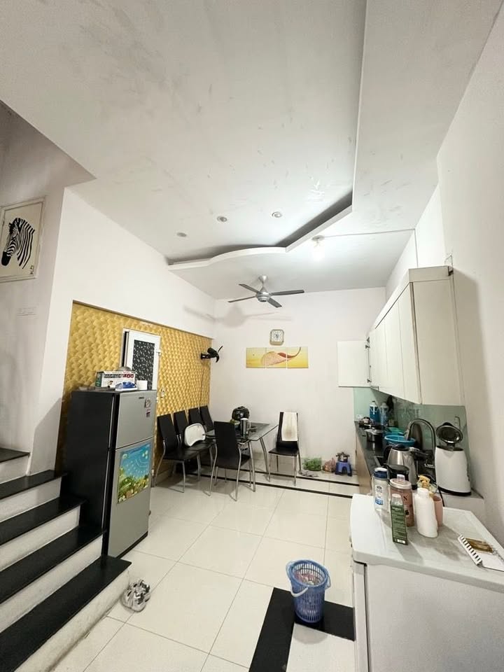 Nhà Góc Mỹ Đình 57m² 4 Tầng - 4PN, Sát Hồ Phú Đô, Ô Tô Tới Nhà