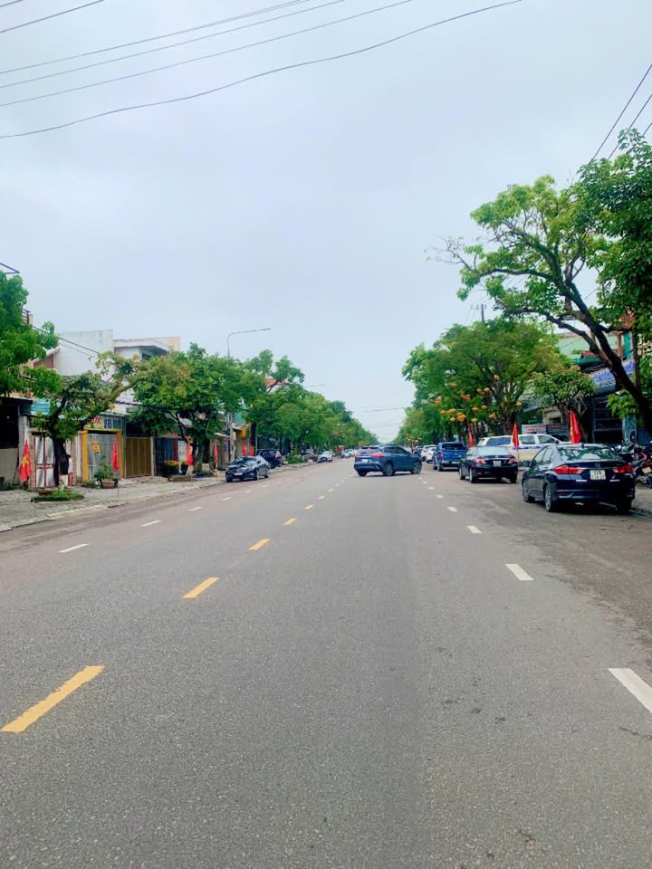 Bán Gấp Đất Vàng Trần Quý Cáp Đà Nẵng - 140m² - Giá Sốc 3.9 Tỷ