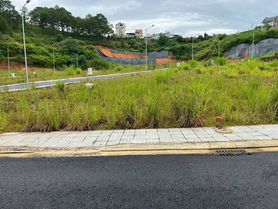 Đất Vàng Đà Lạt - Mặt Tiền An Sơn P4, 67m², 5.6 Tỷ