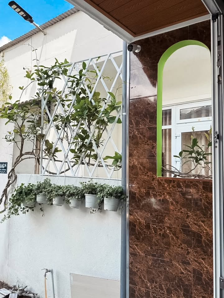 Nhà Phố 64.5m² Đà Lạt - Sổ Riêng, Hướng Tây, Giá 6.8 Tỷ