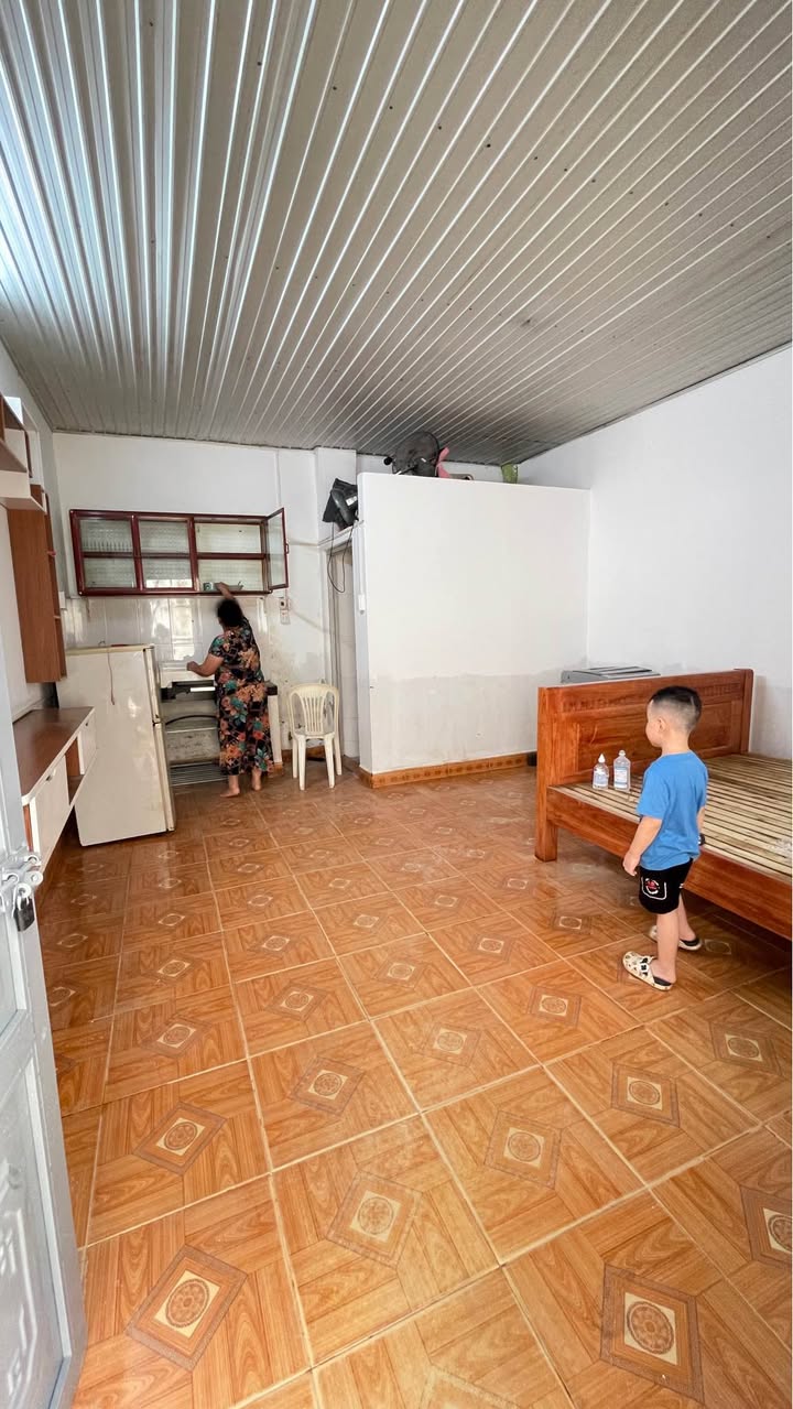 Cho thuê phòng trọ 25m² full nội thất tại Quang Trung, Tuyên Quang - Giá 2.5 triệu/tháng