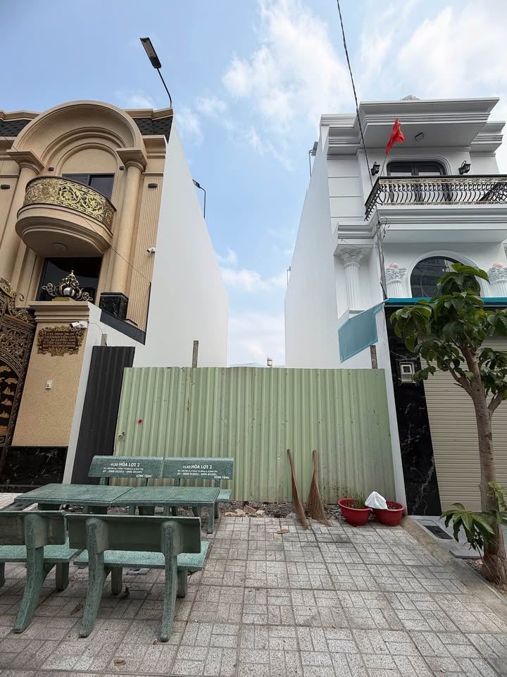 Đất Nền KDC Tên Lửa Bình Tân 100m² - Sổ Hồng Riêng, Gần Aeon Mall