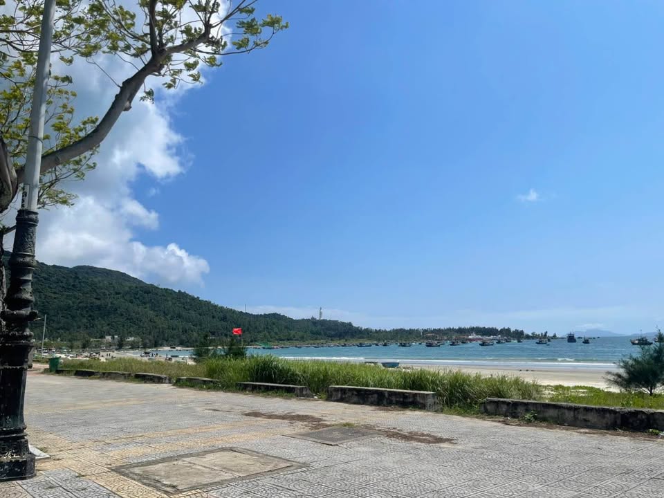 Bán Cặp Đất Vàng 200m² Mặt Tiền Ngô Cao Lãnh, Sơn Trà - Hướng Đông Nam