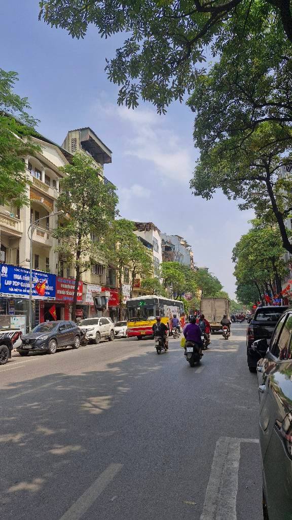 Nhà Mặt Phố Lê Thanh Nghị, Hai Bà Trưng - Lô Góc 61m² x 5 Tầng - Kinh Doanh Đỉnh Cao