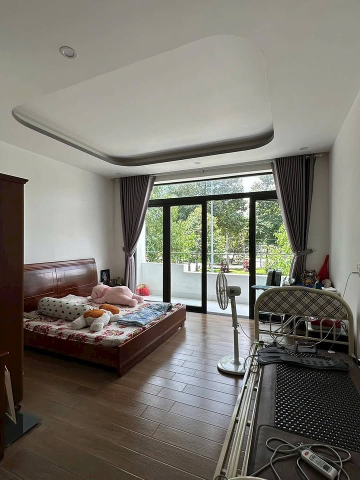 Nhà Mặt Tiền Kinh Doanh Nguyễn Văn Hưởng, Bà Rịa - 78m² Giá 5.3 Tỷ