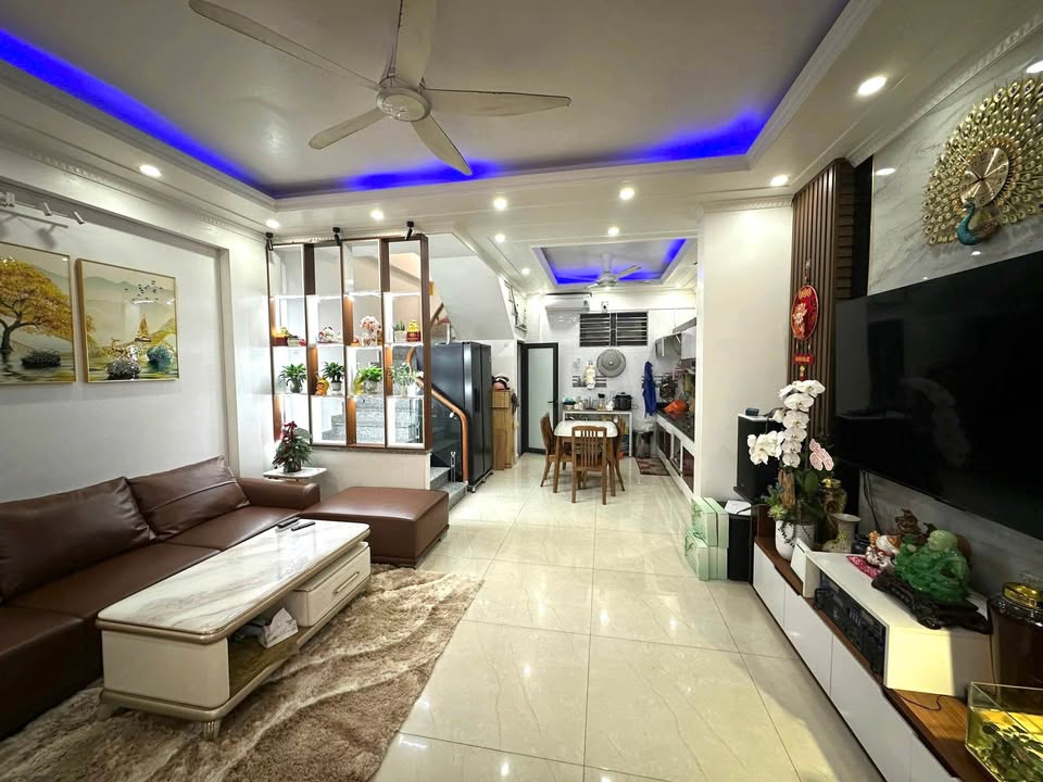 Nhà Chính Chủ Đằng Hải, Hải An - 46m² x 3 Tầng, Ô Tô Tận Cửa, Giá 2.95 Tỷ