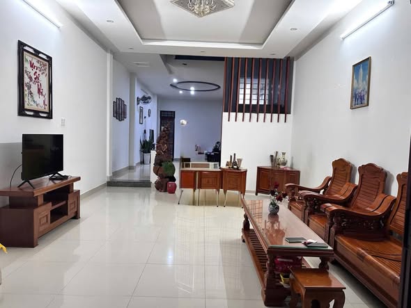 Nhà riêng Cẩm Lệ 100m² 8,6 tỷ - Chính chủ, ô tô vào tận nhà