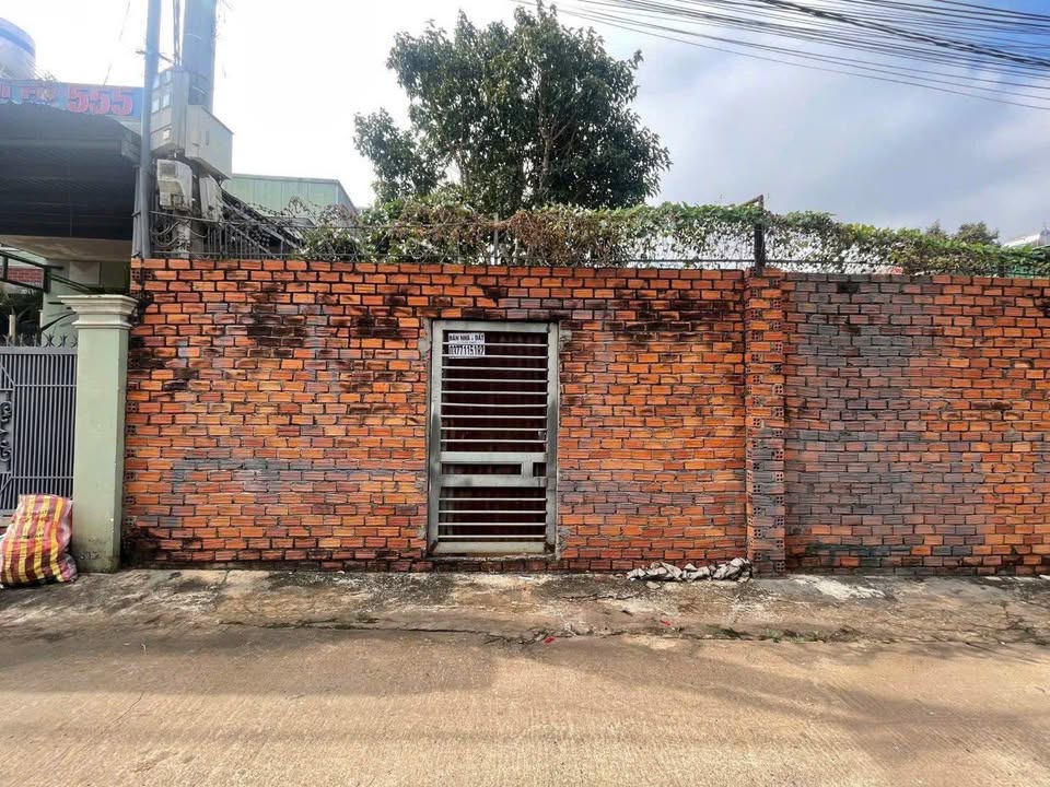 Đất Vàng Hẻm 140 Giải Phóng, BMT - 100m² Thổ Cư, Sổ Hồng Sẵn Sàng