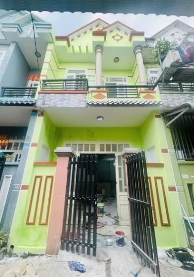 Nhà 2 Lầu 2PN Tân Phước Khánh 44.8m² - Sổ Hồng Riêng, Giá 1.08 Tỷ