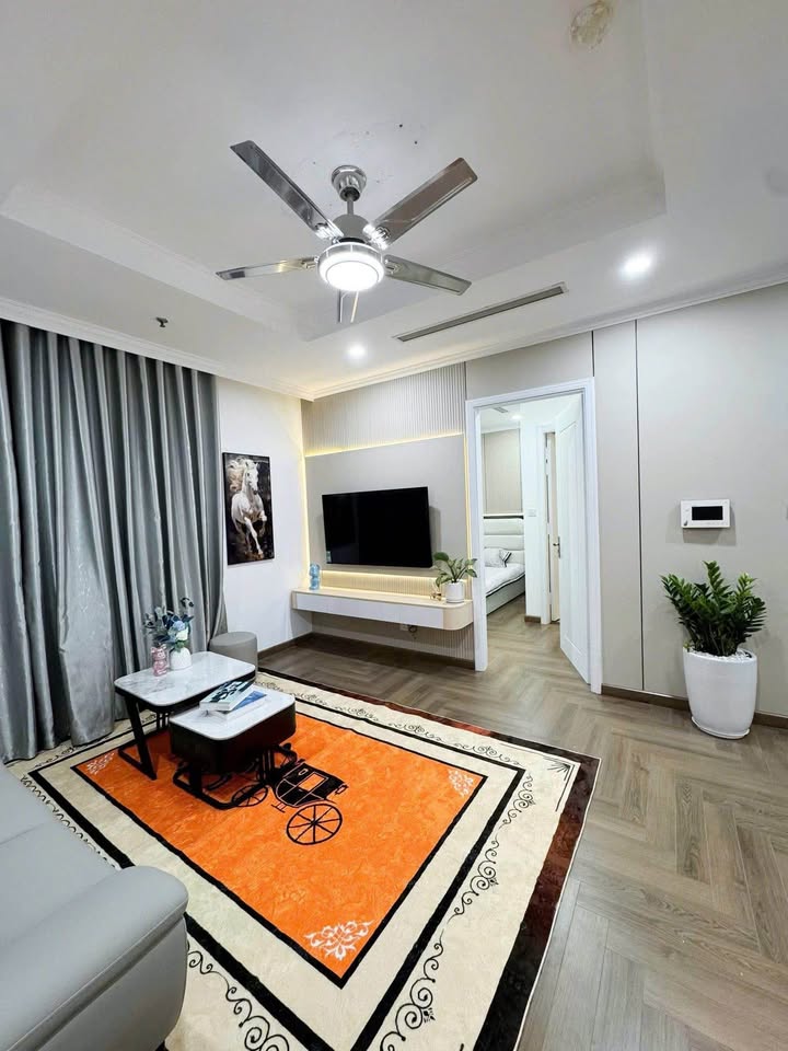 Bán căn hộ 2PN Times City 83m² - Tầng trung, Ban công dài
