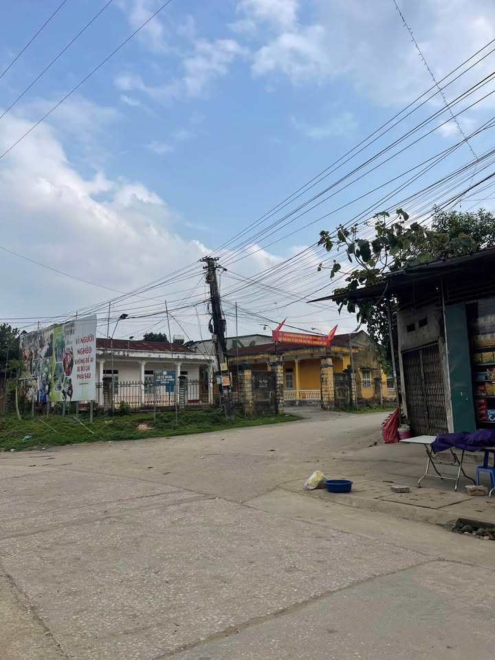 Đất Mặt Tiền Kinh Doanh 200m² - Thôn 8 Kim Phú, Tuyên Quang - Giá Tốt