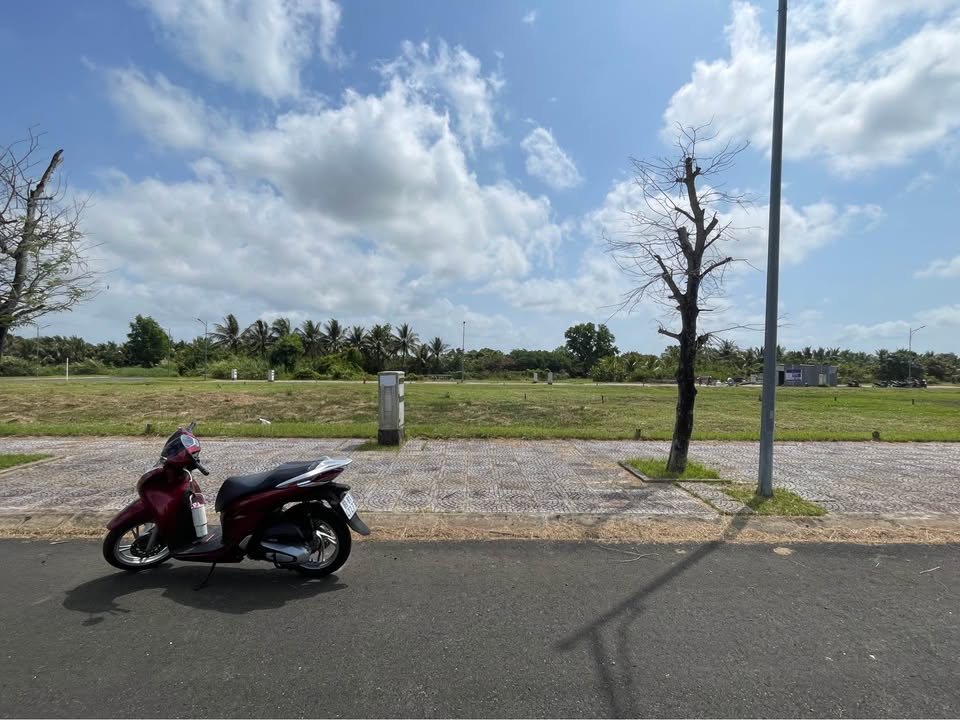 Bán Nền Happy Home Cà Mau 100m² Hướng Nam - Giá 1.3 Tỷ