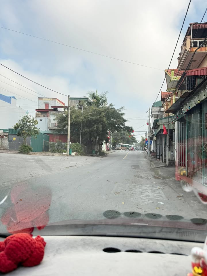 Đất nền mặt đường Chợ Thông, Đông Hưng - 122.4m², Hướng Tây Nam