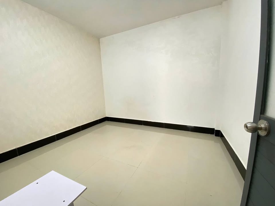 Nhà 2PN Hẻm 30.4 Sóc Trăng - Giá 3 Triệu/Tháng, Sẵn Ở