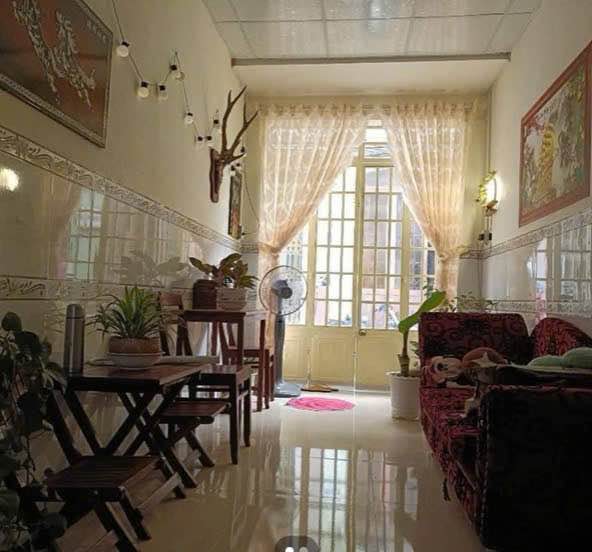 Nhà 50m² 2 tầng hẻm ô tô Nguyễn Nghiêm, Quảng Ngãi - Giá 880 triệu