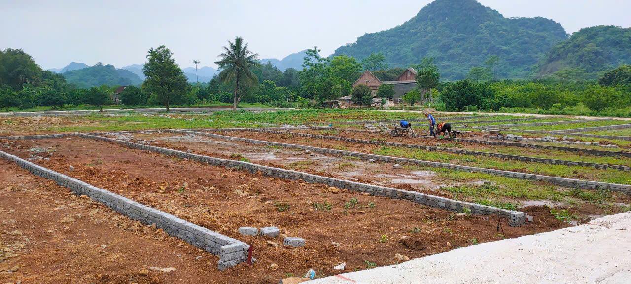 Đất nghỉ dưỡng Yên Thủy 18095m² - Sổ đỏ chính chủ, giá chỉ 2.5 tỷ