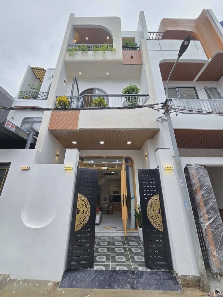 Nhà 3 Tầng 3 Mê K408 Tôn Đức Thắng, Đà Nẵng - 61.5m² Sẵn Sàng Ở Ngay!