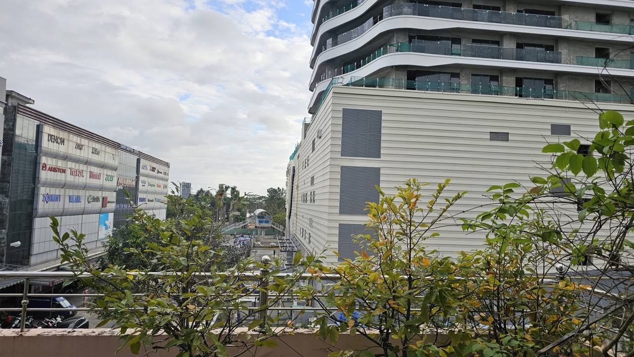 Nhà Mặt Tiền Lô Góc Võ Văn Tần, Đà Nẵng - 67m², 4 Tầng Kinh Doanh Đỉnh Cao