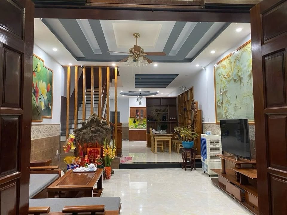 Nhà 3 Tầng Ngũ Hành Sơn 100m² - Sổ Hồng Sẵn Sàng