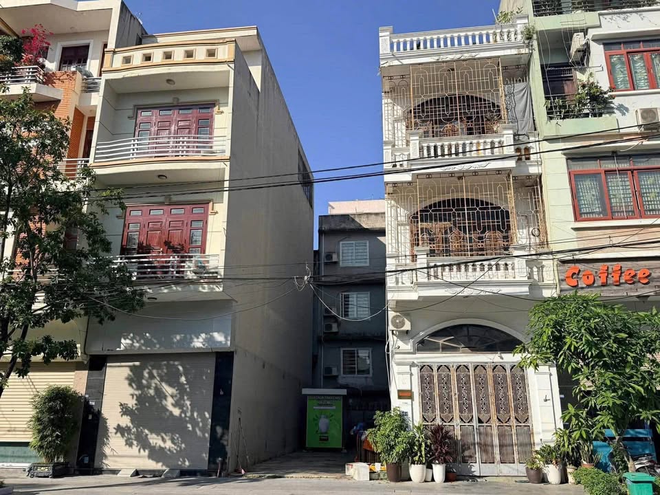 Bán Đất Mặt Tiền Sông 63m² Nguyễn Thượng Hiền, Hạ Long - Giá 8 Tỷ