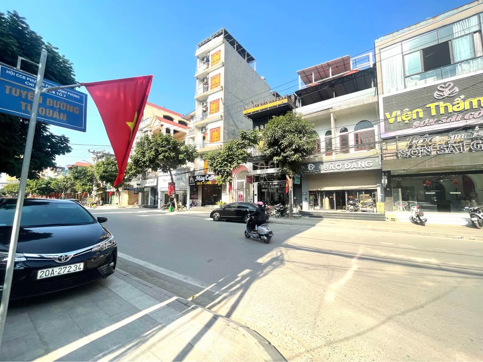 Bán Gấp Nhà Mặt Tiền 16m Đường Minh Cầu, Thái Nguyên - 327m² Thổ Cư