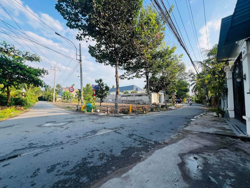 Bán Đất Mặt Tiền HL93 Mỹ Tho 230m² - Vị Trí Đắc Địa, Giá Tốt