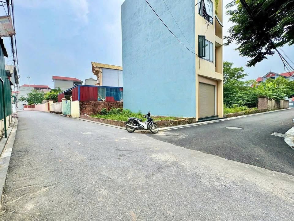 Bán đất 80m² Quốc Lộ 21B, Bắc Ninh - Sổ đỏ sẵn, ô tô vào đất