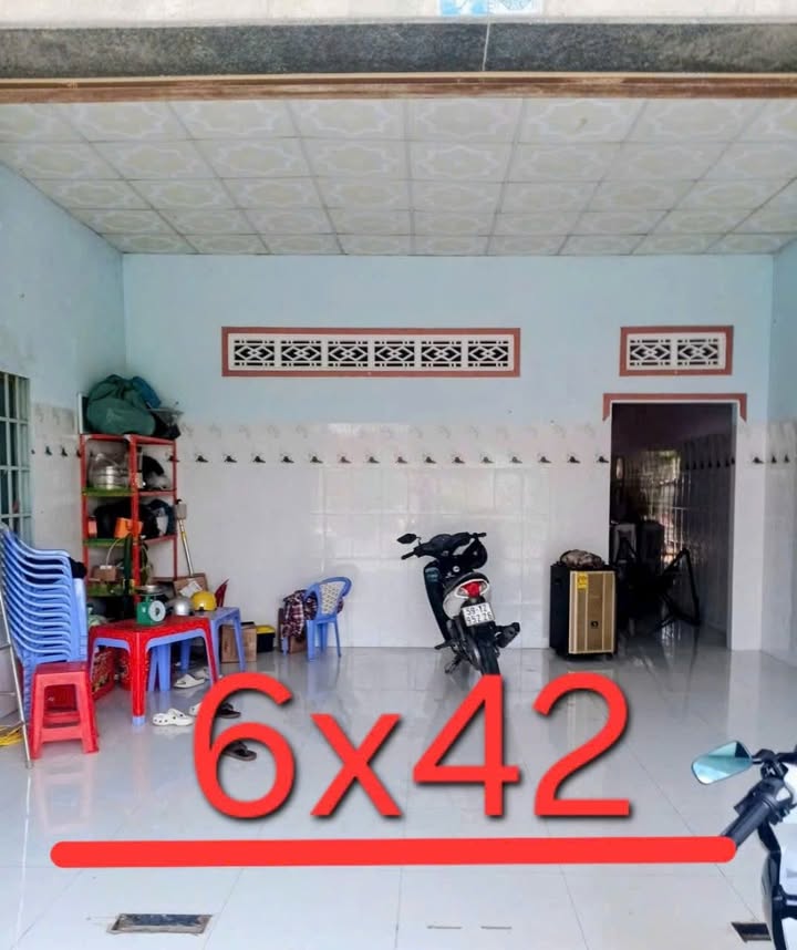 Nhà Mặt Tiền TL9 Đức Hòa, Long An - 252m² Sổ Hồng Riêng, Giá 3.5 Tỷ