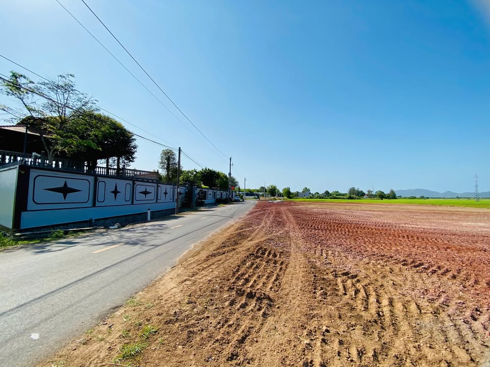 Đất nền Xã Đất Đỏ - Bà Rịa Vũng Tàu 400m² Sổ Đỏ Riêng