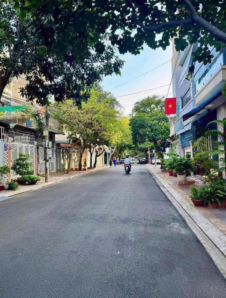 Nhà Mặt Tiền Nguyễn Thái Bình, Vũng Tàu 75m² - Kinh Doanh Sầm Uất