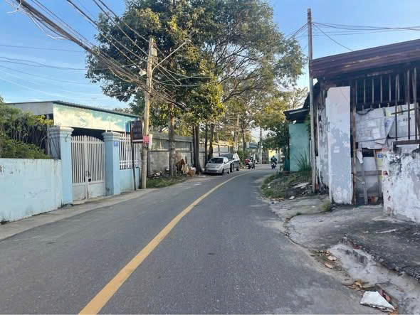 Bán Gấp Nhà Mặt Tiền Nguyễn Hữu Cảnh Vũng Tàu - 200m² Thổ Cư, 5 Phút Ra Biển