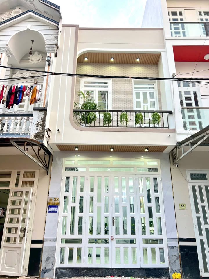 Nhà Phố Cần Thơ 40m² - Full Nội Thất, Gần ĐH Y Dược, Giá 3.5 Tỷ