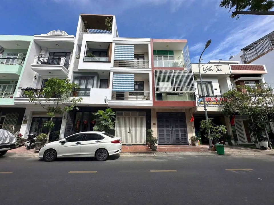 Nhà Sổ Đỏ KĐT Lê Hồng Phong 2 - 64m² 3PN, Sẵn Sàng Kinh Doanh
