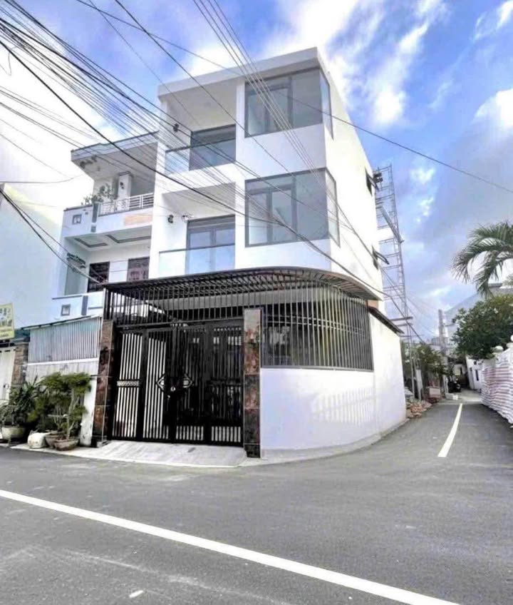 Nhà Căn Góc 3 Tầng Phước Long, Nha Trang - 48m² Giá 4.7 Tỷ