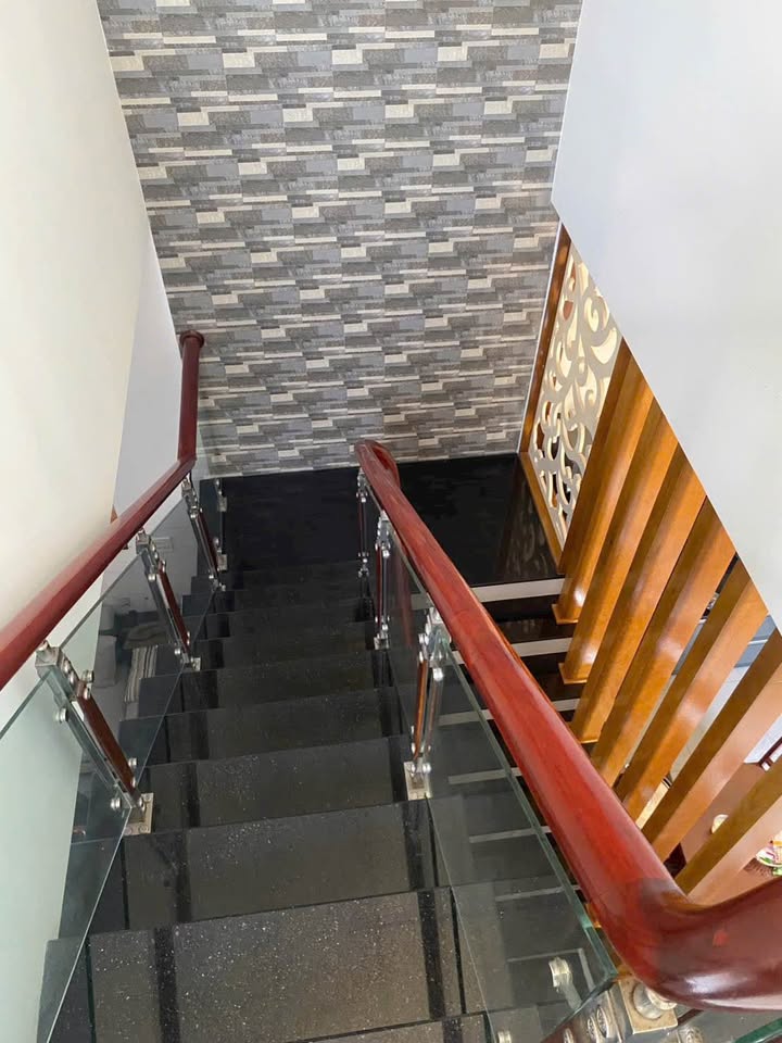 Nhà 1 Lầu 80m² Sổ Đỏ Chính Chủ, Trung Tâm Phan Thiết - 3.2 Tỷ