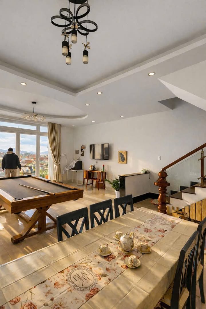 Villa Nguyên Căn Đà Lạt 7PN - View Thung Lũng Chiều Hoàng Hôn