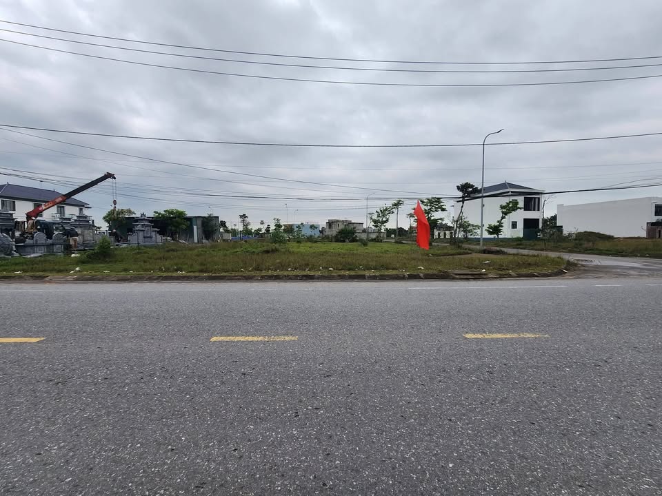 Biệt thự 2 mặt tiền Lý Thái Tổ 367m² - Kinh doanh/Ở đỉnh cao tại Đồng Hới