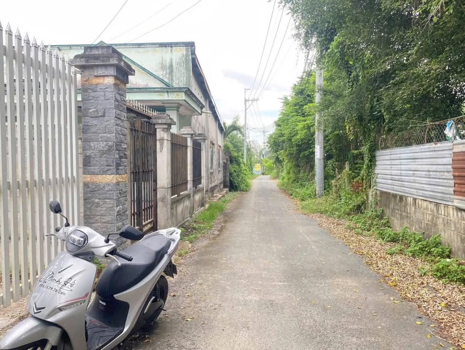 Đất thổ cư Củ Chi 88.4m² - Mặt tiền đường nhựa, giá 1.8 tỷ