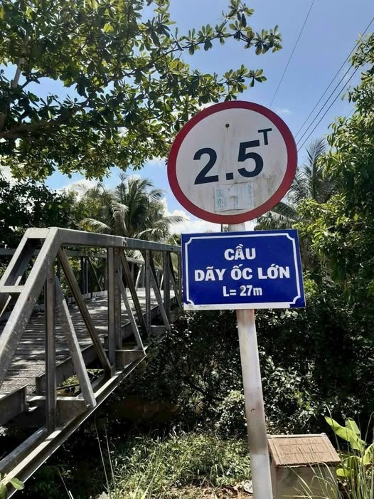 Bán Đất Nền Long Xuyên 7000m² - Mặt Tiền Kênh Lớn, Tiềm Năng Đầu Tư Sinh Lời