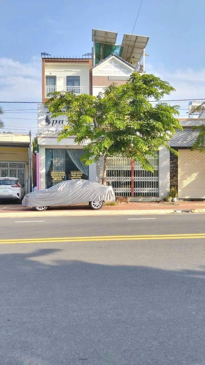 Nhà Mặt Tiền Lê Chí Dân TDM Bình Dương - Kinh Doanh Đa Ngành, 61m², 3.4 Tỷ