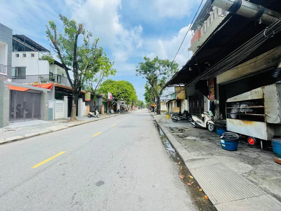 Đất Mặt Tiền Kinh Doanh Đường Thái Phiên, Huế - 208m², Hướng Đông Nam