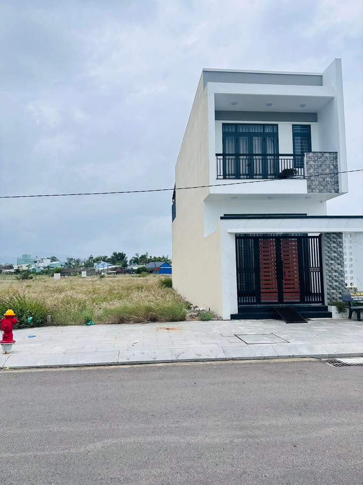 Đất nền 100m² NOLK2 Quy Nhơn - Hướng Đông Nam, Đối diện công viên - Giá 1.6 tỷ