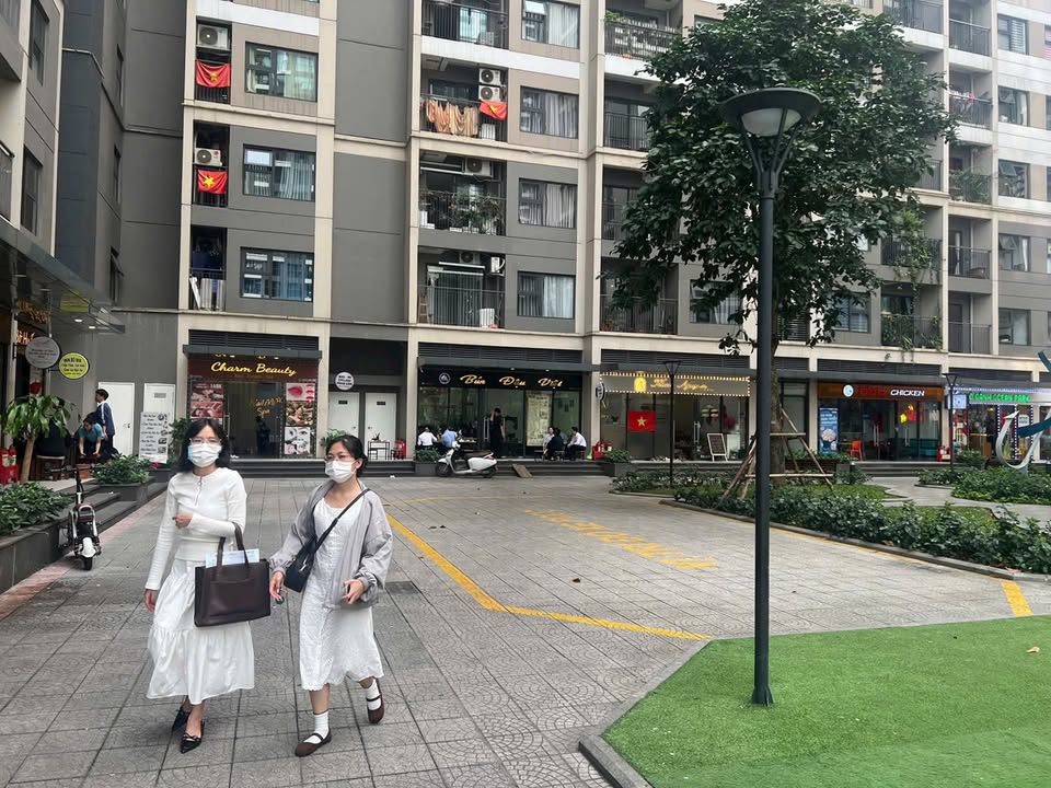 Shophouse Kinh Doanh Sầm Uất 60m² Gia Lâm - Giá 6.8 Tỷ