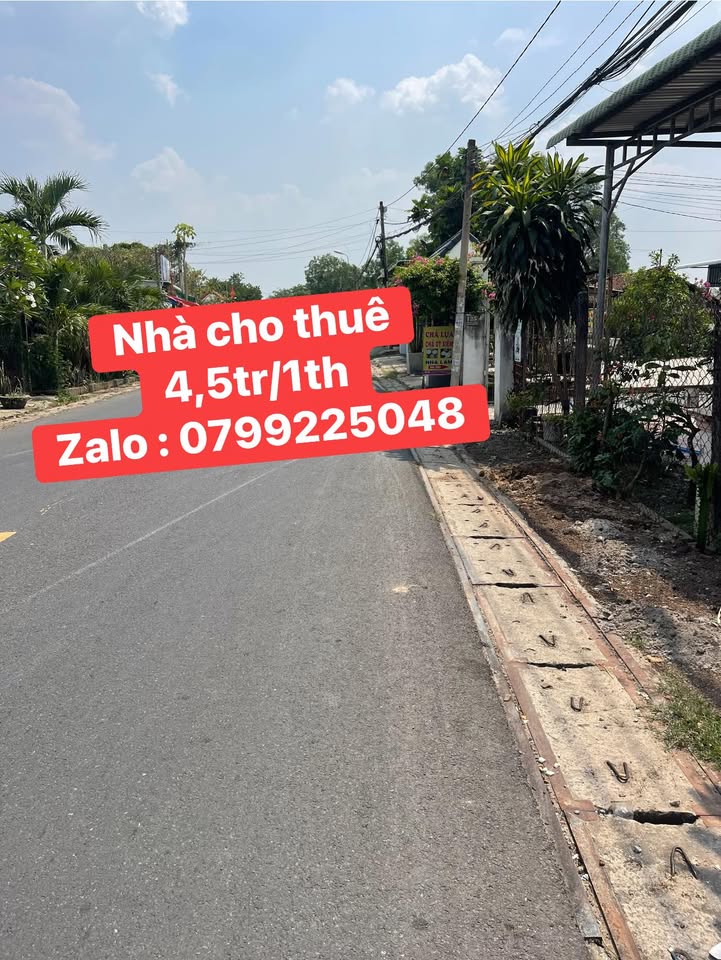 Nhà cấp 4 Mặt tiền Tân An Hội, Củ Chi - 2PN, Sân Rộng, Giá 4.5 Triệu