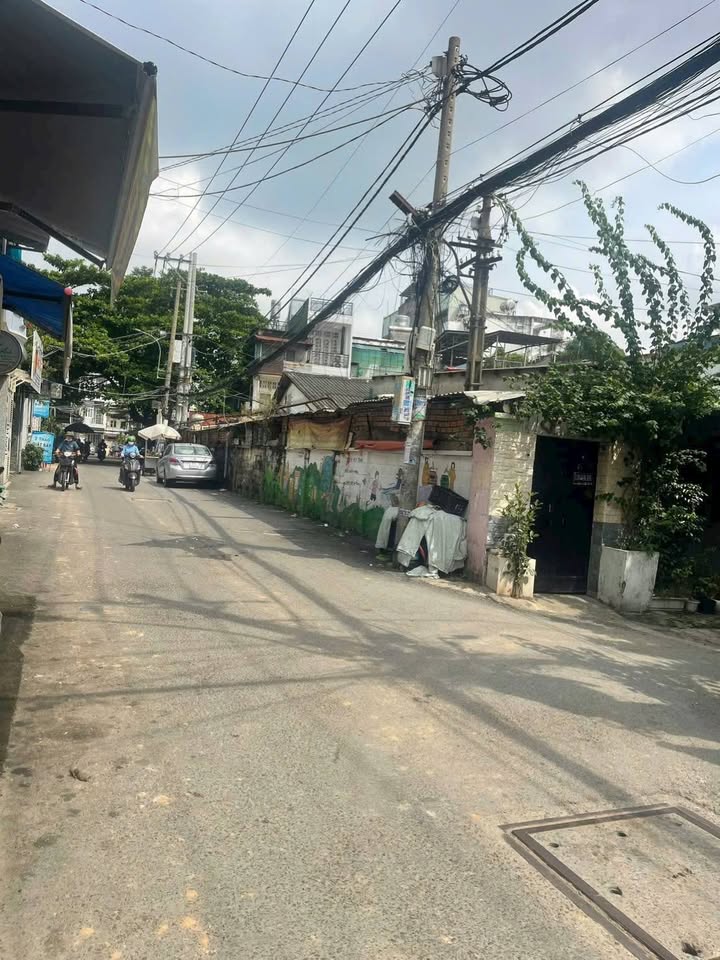 Nhà Cư Xá Ngân Hàng, Bình Thạnh - 108m², 14 Tỷ - Sẵn Sàng Xây Mới