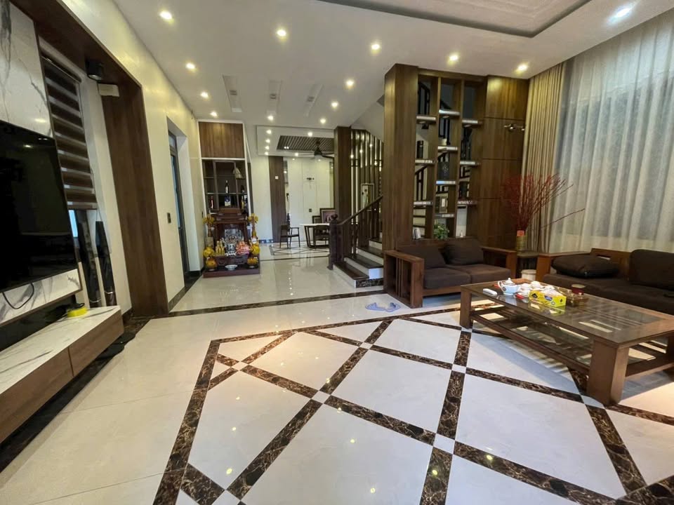 Biệt Thự Kim Tân 260m² - 11 Tỷ - Sống Sang Trọng Tại Lào Cai