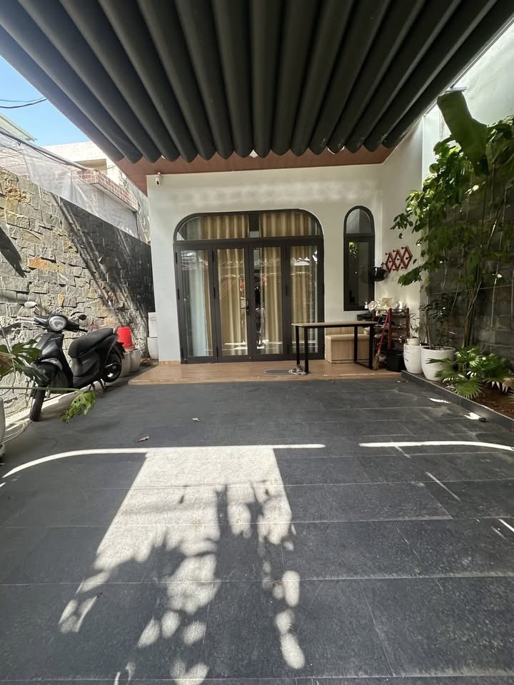 Nhà 3 Tầng Ngang 5m Nguyễn Phước Nguyên - Ô Tô Ngủ Trong Sân Giá 5 Tỷ