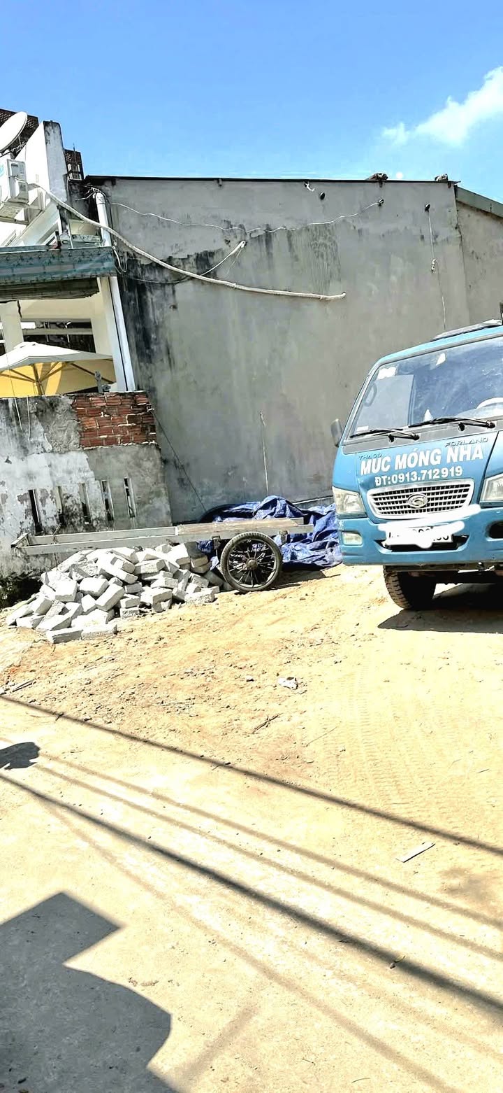 Bán Đất 104m² Nguyễn Chánh Đà Nẵng - Sổ Đỏ Sẵn Sàng, Gần Biển 300m